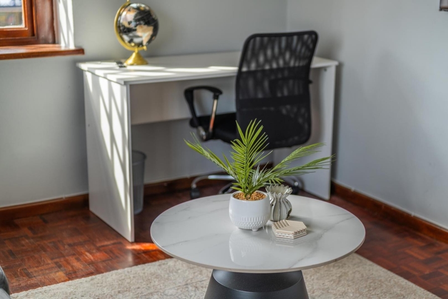 To Let 1 Bedroom Property for Rent in Franschhoek Western Cape